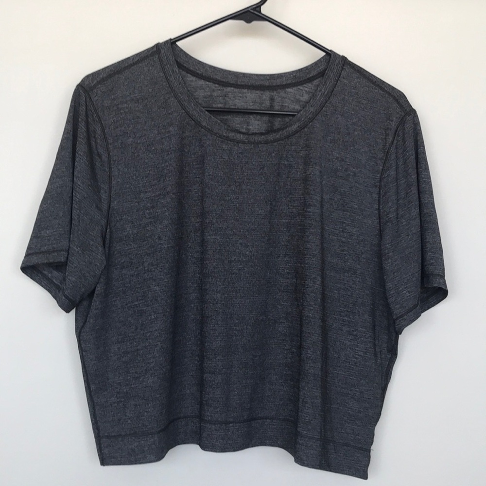 Lululemon wicking crop t